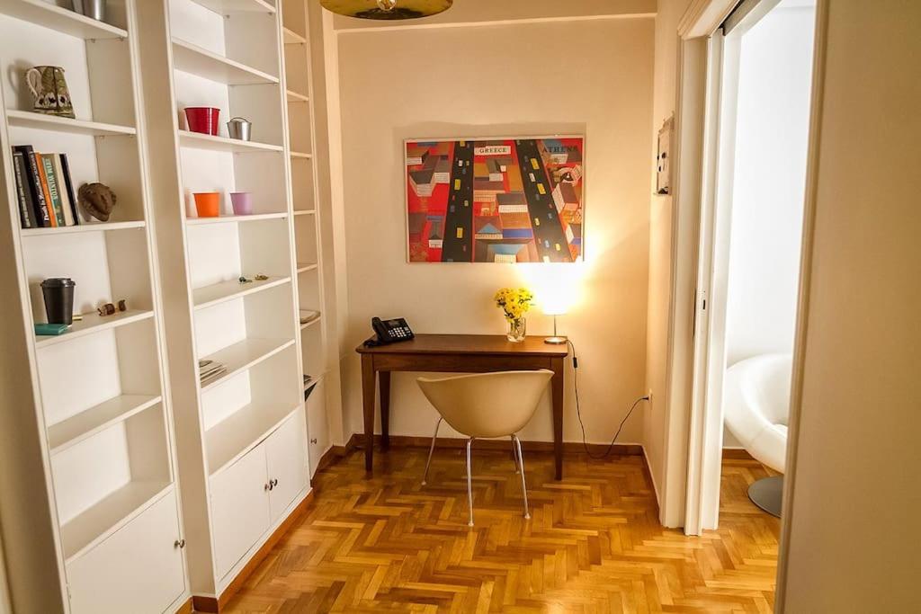 Apartment In The Heart Of The City Atena Exterior foto